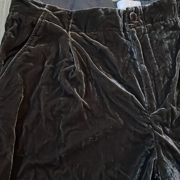 Anthropologie cropped crushed faux velvet trousers ￼ - Picture 3 of 10
